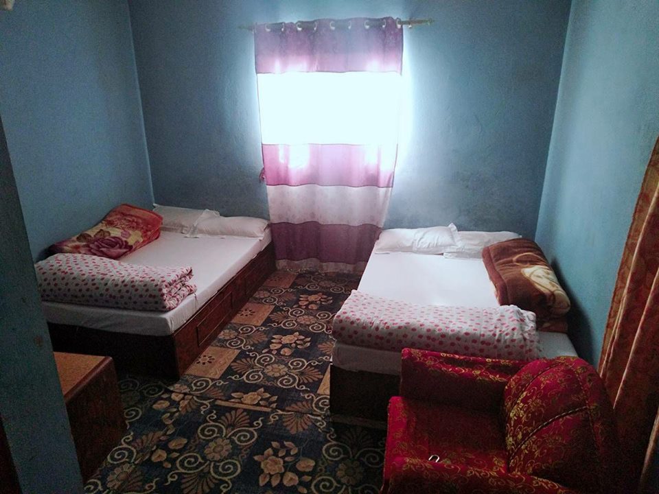 Sunshine Guest House & Resturant