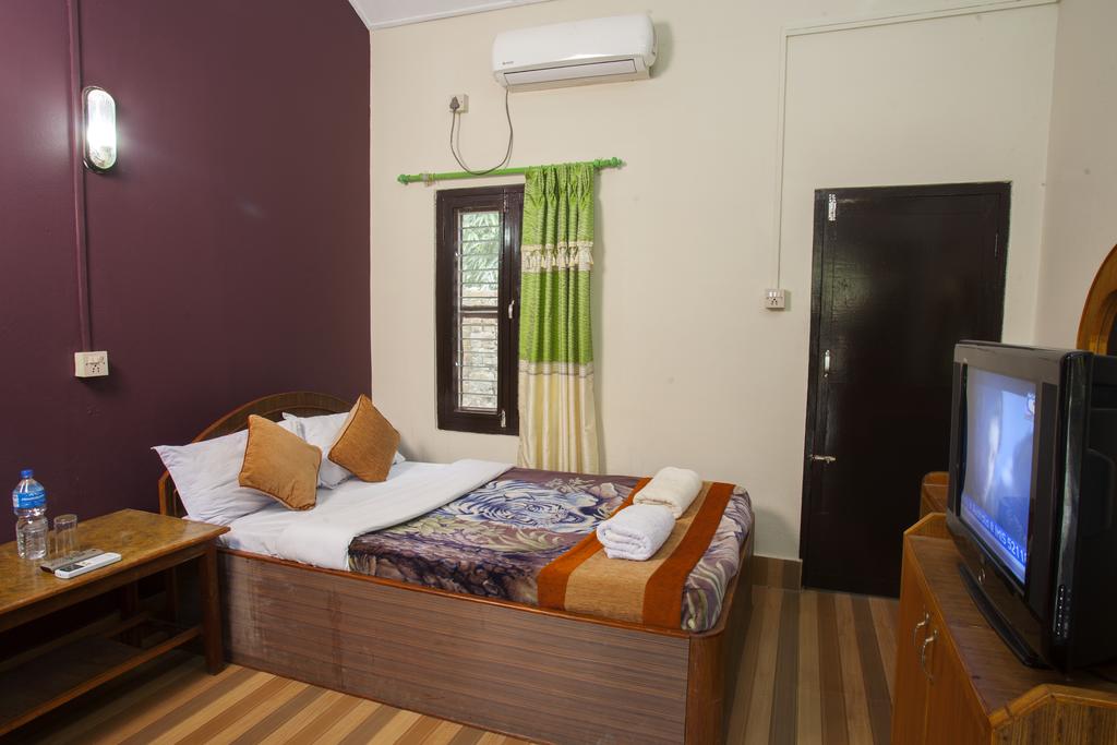 Gallery Image Of Sauraha Resort
