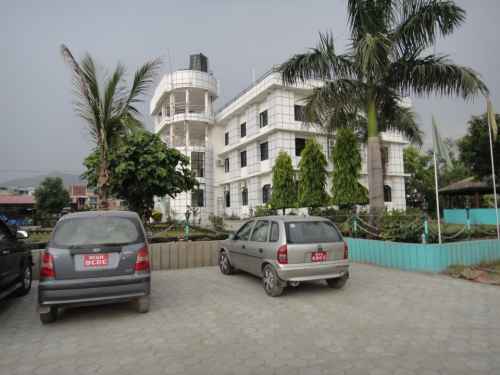 Gallery Image Of Hotel River Crown