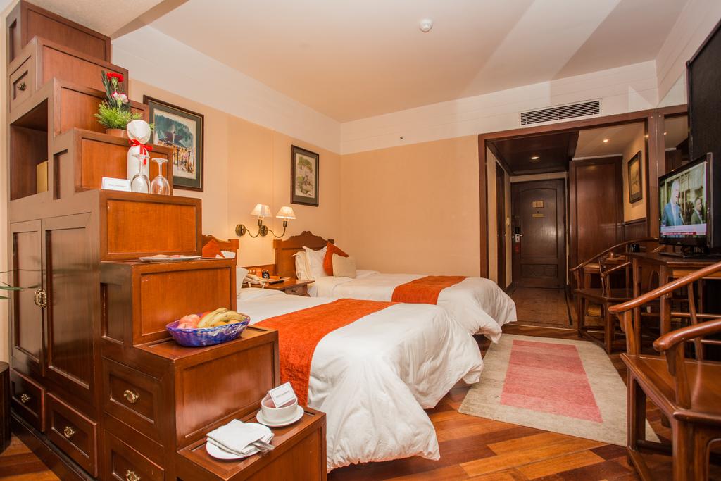 Gallery Image Of Shangri La Hotel & Resort