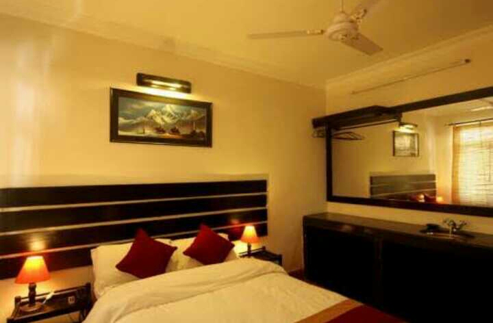 Gallery Image Of Throng Peak Guest House