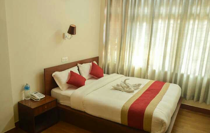 Gallery Image Of Hotels The Doors & Restro Bar