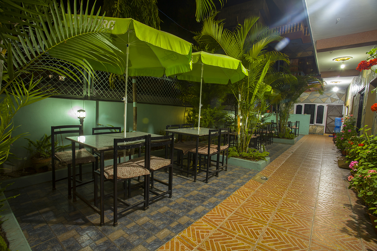 Gallery Image Of Hotel View Point