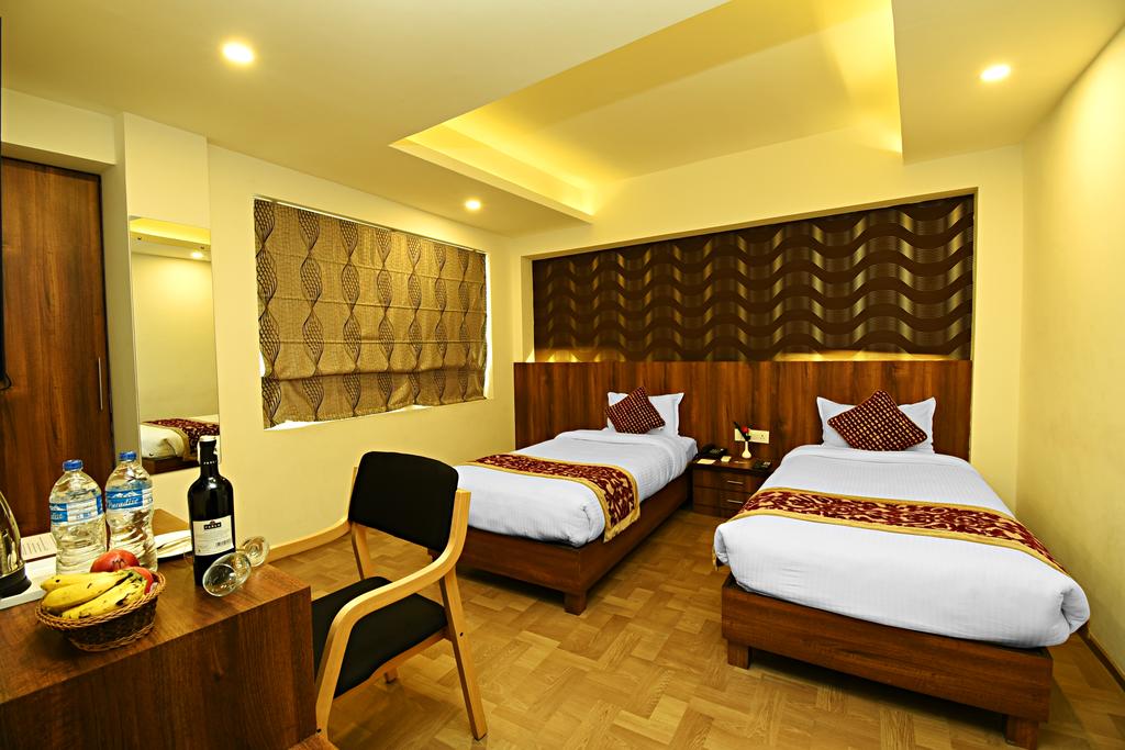 Gallery Image Of Hotel Royal Suite