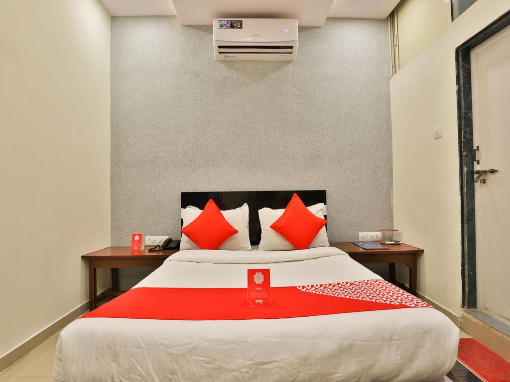 Gallery Image Of Hotel view road show