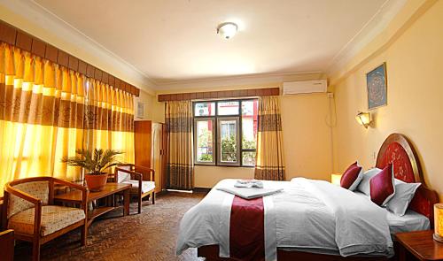 Hotel sweet town