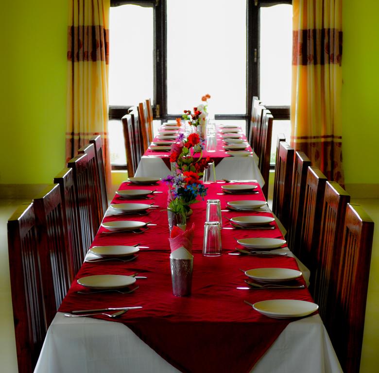 Gallery Image Of Hotel Hill crown