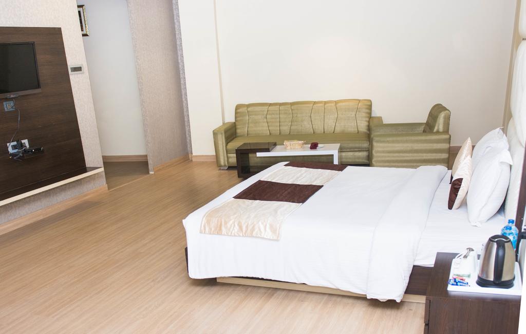 Gallery Image Of Lords Hotel Inn