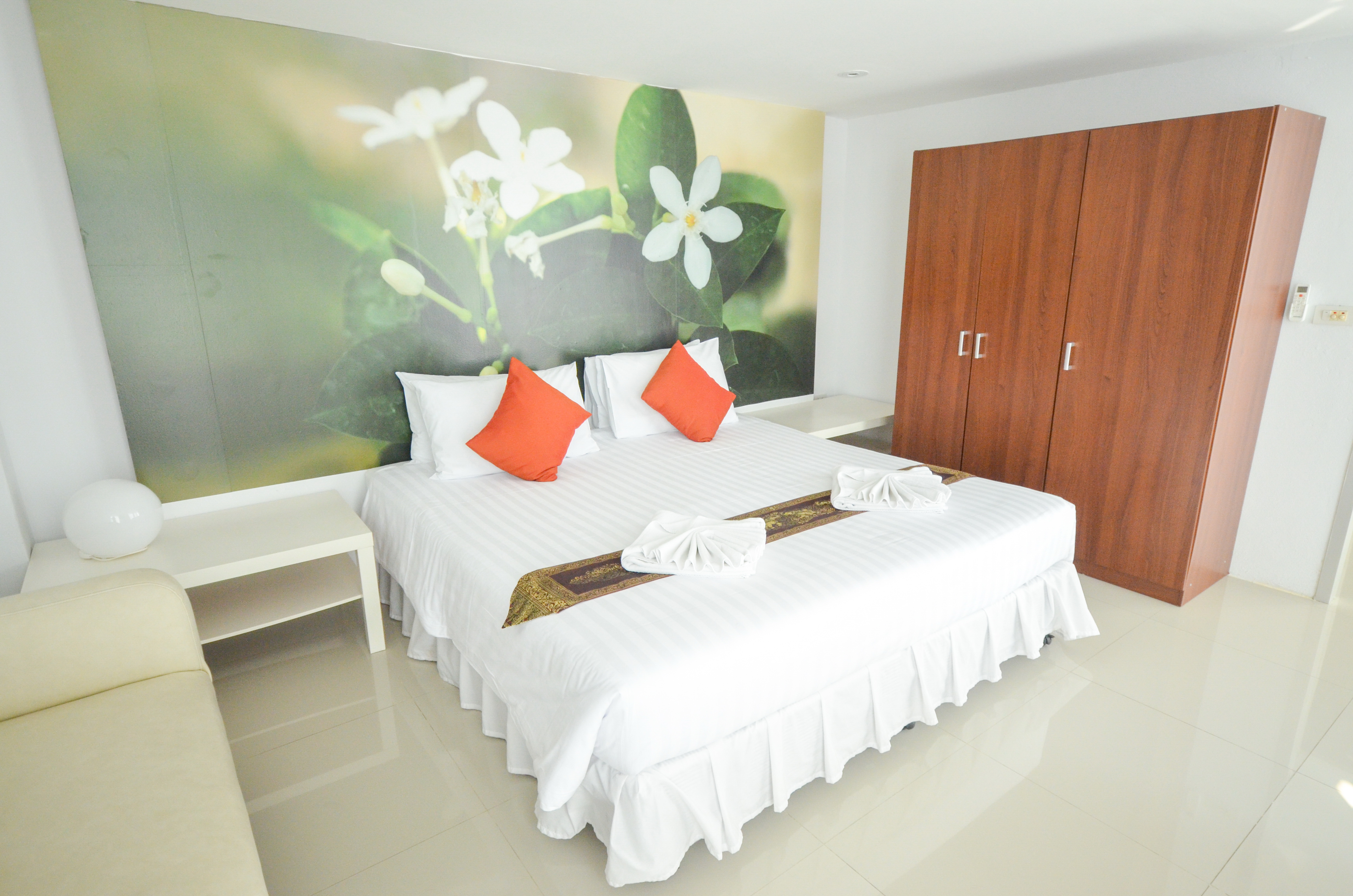Gallery Image Of Siam Villa Suites Suvarnabhumi