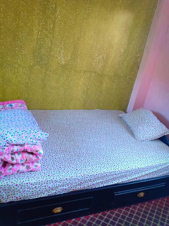 Gallery Image Of Begnas Lake front guest house