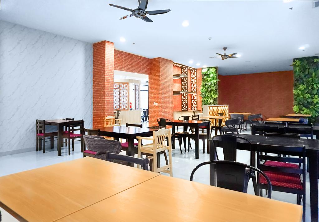 Gallery Image Of Phoenix Karon Beach Hotel 
