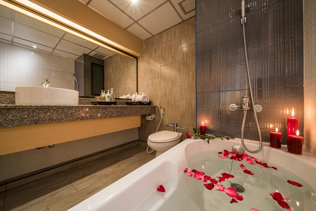 Gallery Image Of Mountain Beach Hotel Pattaya