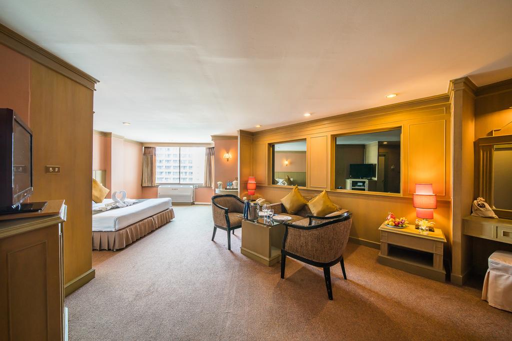 Gallery Image Of Mountain Beach Hotel Pattaya
