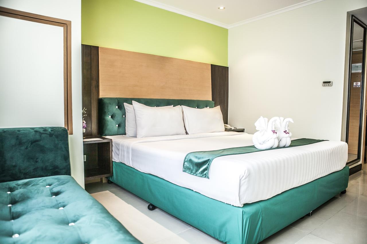 Gallery Image Of Sea View Resort 