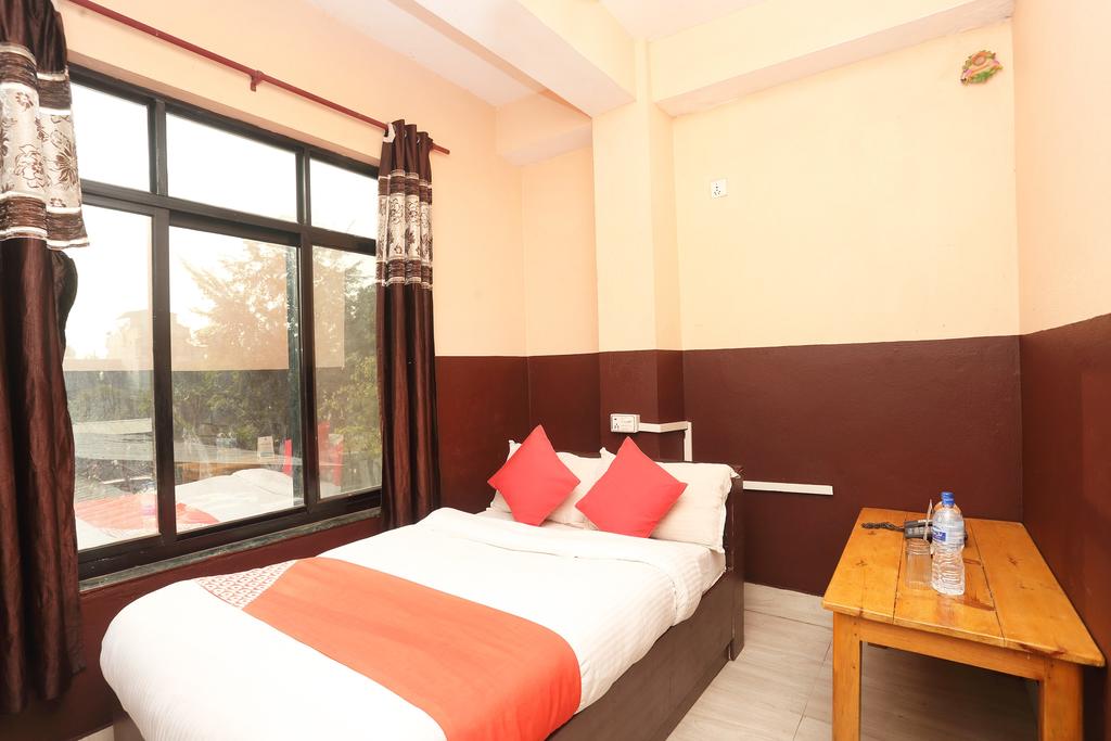 Gallery Image Of Hotel Mansarovar