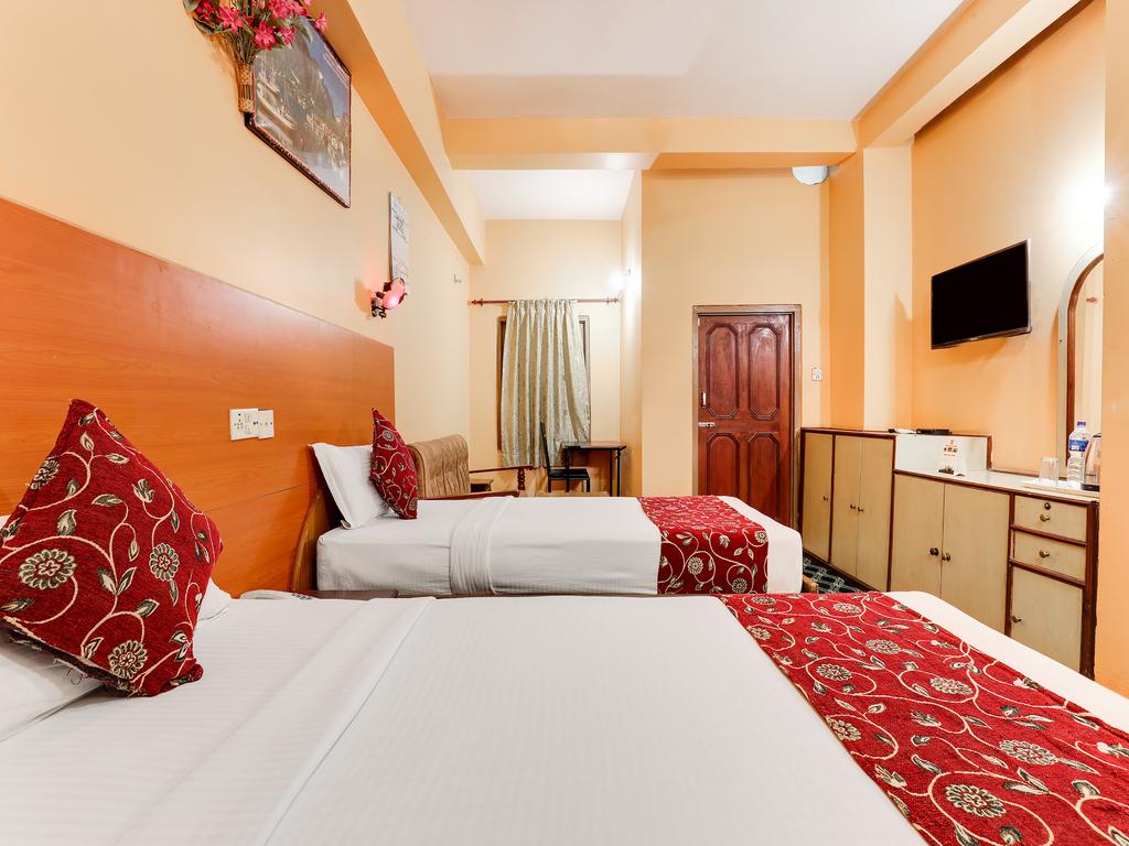 Gallery Image Of  Hotel Royal Century