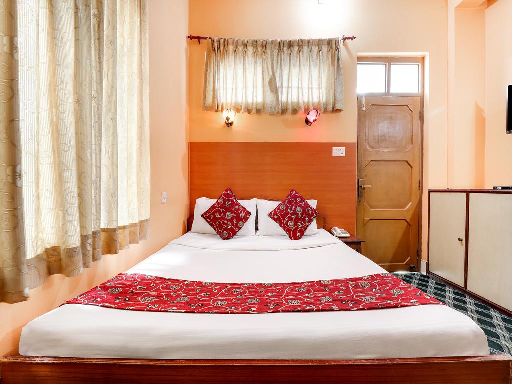 Gallery Image Of  Hotel Royal Century