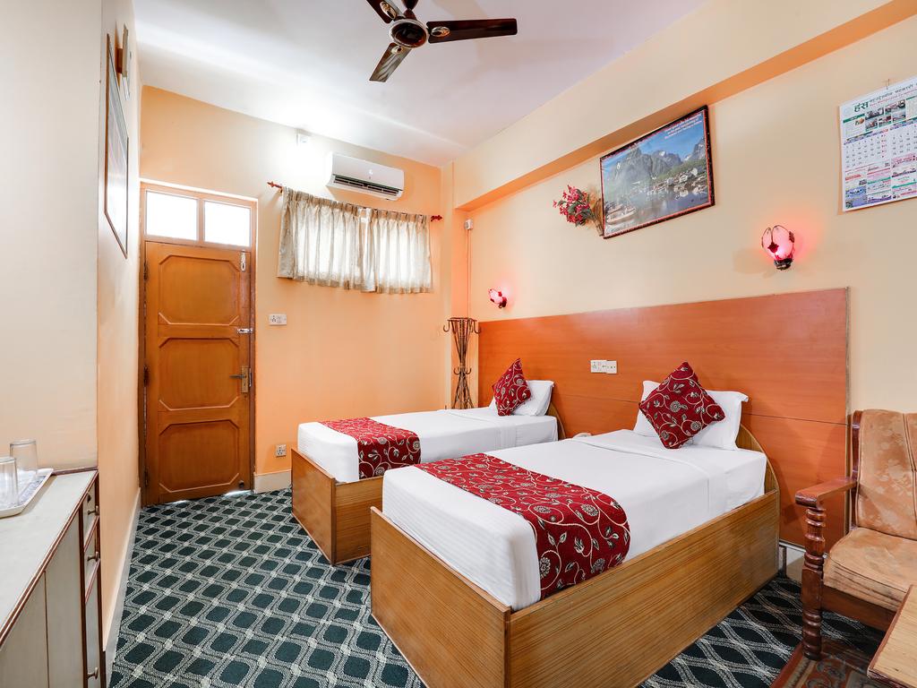 Gallery Image Of  Hotel Royal Century